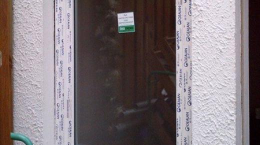 Kunststoff-Fenster in weiß
